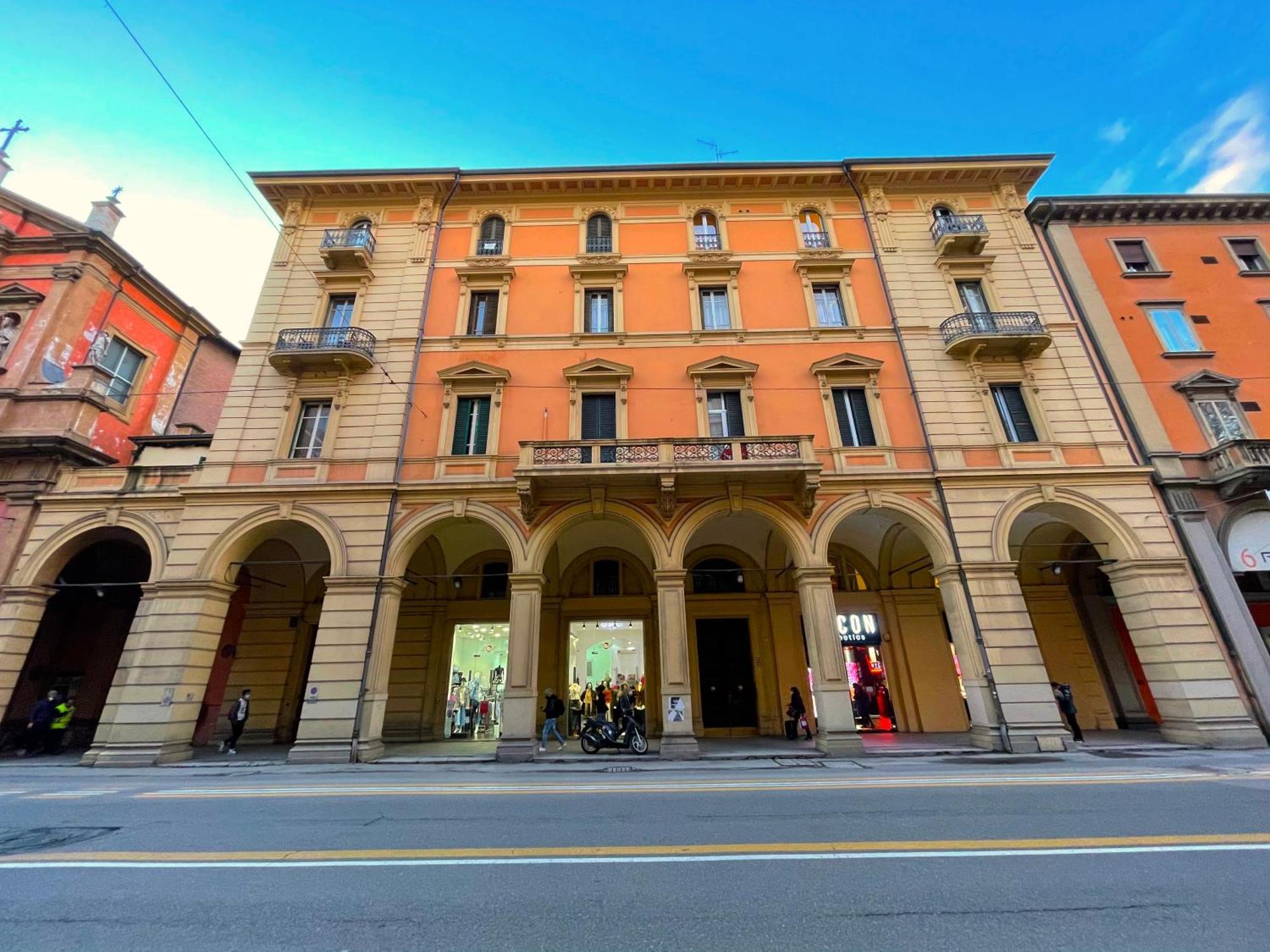 Indipendenza Apartment City Center Bologna Exterior photo